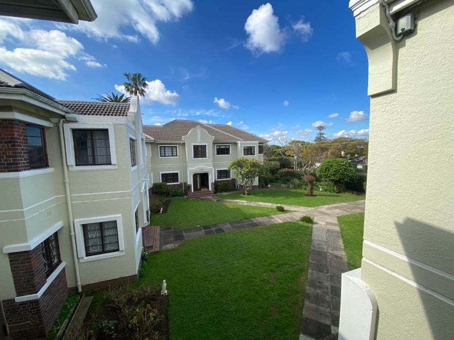 2 Bedroom Property for Sale in Mowbray Western Cape